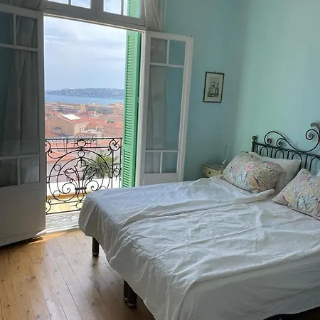 Apartament With Sea View & Spacious Terrace Mentona
